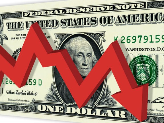 Dólar cai pelo décimo pregão consecutivo e encerra janeiro com baixa de 5,56%