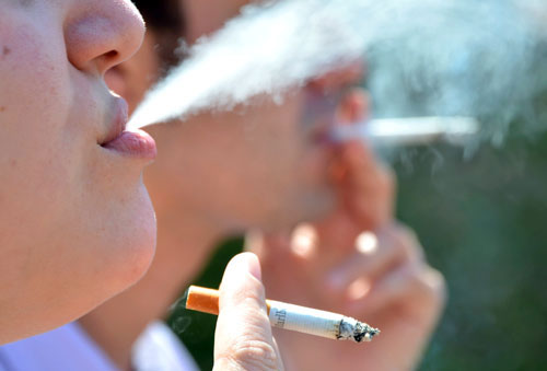 Lei Antifumo entra em vigor hoje em todo o Brasil