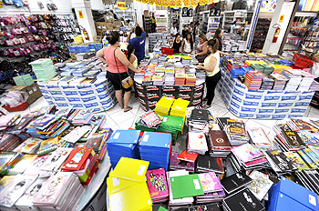 Preço de material escolar tem reajuste de 8%