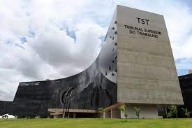 TST recebe contribuições para julgamento sobre dissídio em que uma das partes não quer negociar