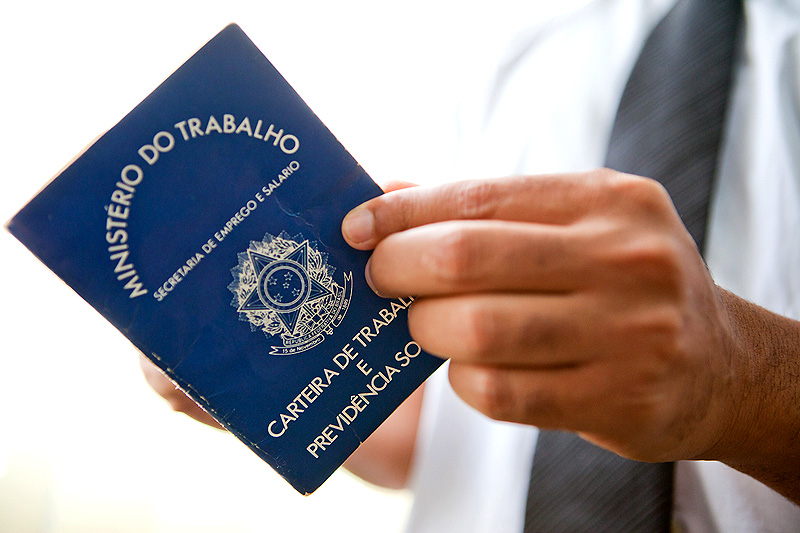 Taxa de desocupação fica estável no terceiro trimestre