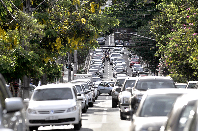 'Tarifaço' vai refletir na inflação e no bolso do paranaense