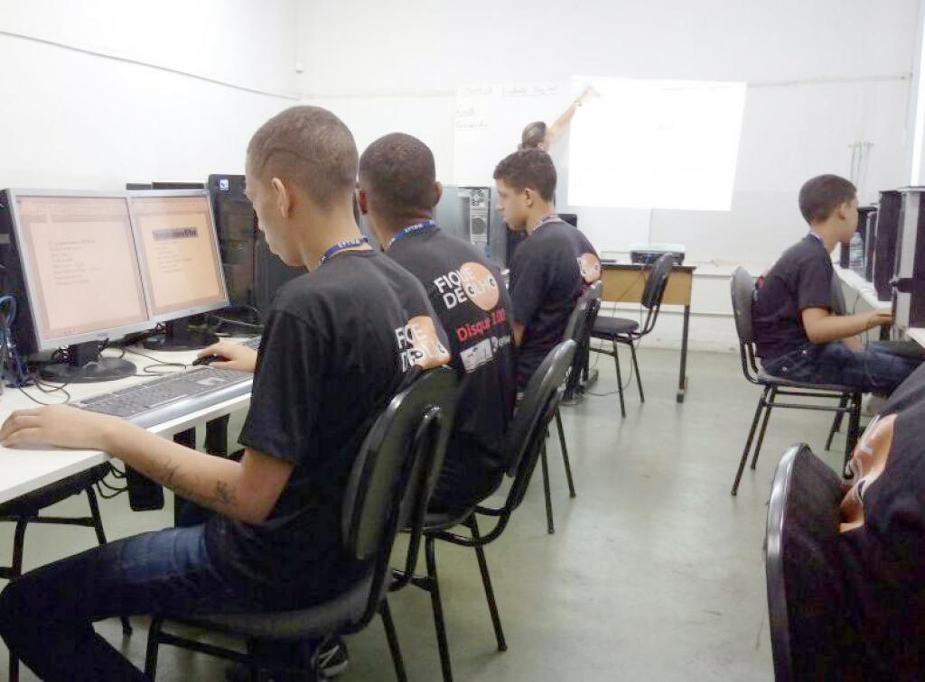 A encruzilhada do desemprego juvenil  