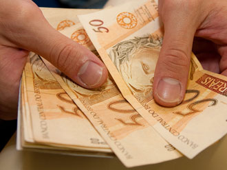 Previdência começa a pagar hoje 13º salário
