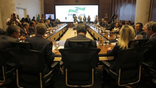 Richa e secretários estaduais não vão abrir mão do reajuste de seus salários