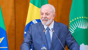 Lula revoga MP e mantém desoneração de 17 setores da economia